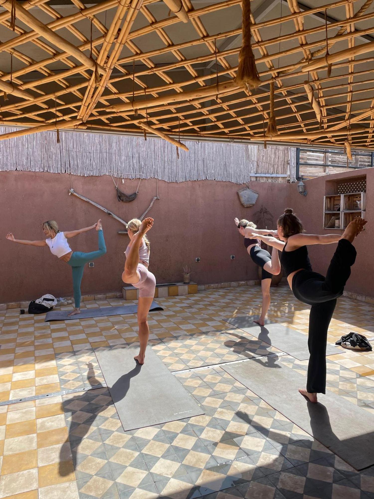 Vibe Surf Morocco Panzió Tamraght Kültér fotó